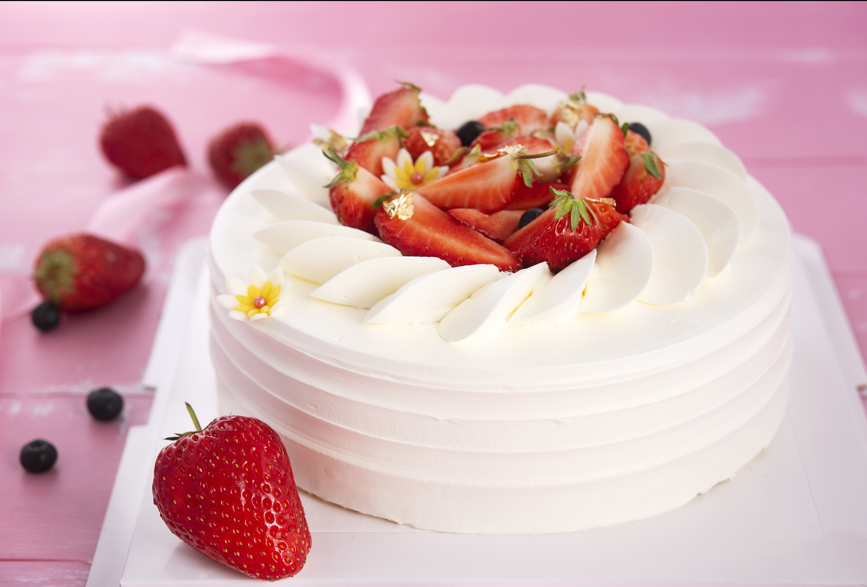 美加贸易谈判停滞 特朗普威胁加征更高关税